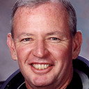 Brian Duffy als Self - Commander, STS-92