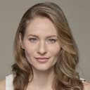 Ana del Arco als Gerda Grepp