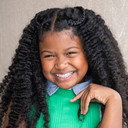 Brooke Monroe Conaway als Neveah