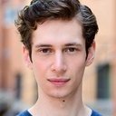 Richard Lowenburg als Ben
