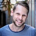 Chris van Rensburg als Max / Bit / Byte / Mr. Anderson (voice)