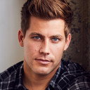 Shaun Patrick Brady als Paul