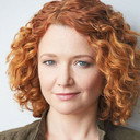 Karyn Dwyer als Jennifer