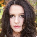 Georgia Flood als Hannah Decker