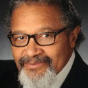 Count Stovall als Men's Room Attendant