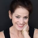 Celia Bermejo als Lady Mondini