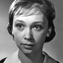 Наталья Суровегина als fareweller girl (uncredited)
