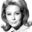 Fanny Cano als Estrella de los Reyes