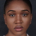 Cherrelle Skeete als Viv