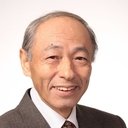 Minken Karasawa als Chief Investigator Nakamura