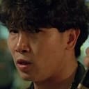 Ma Yuk-Sing als Bodyguard in Final Scene (uncredited)