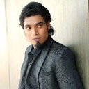 Vicky Shiva als Comali