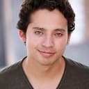 Andrew Gonzalez als Diego De La Lutz