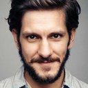 Mathew Baynton als Barrista