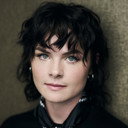 Railey Gilliland als Tegan Quin