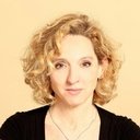 Verónica Calvo als Secretaria