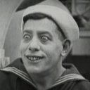 Noah Young als Tiger Lip Tompkins, The Bully, Leader of the Masked Angels