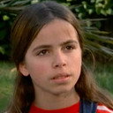 Veronica Zinny als Lucy Baker
