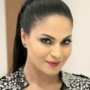 Veena Malik als Host