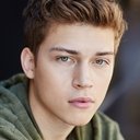 Ricky Garcia als Garage Attendant