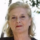 Πηνελόπη Πιτσούλη als Katia