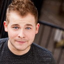 F. Michael Haynie als Ensemble