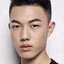 Wang Zi Yue als Shen Shaoyi