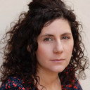 Lily Rubens als Receptionist EHPAD