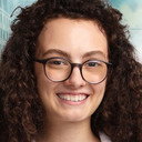 İrem Kübra Bakırtaş als Young Safiye