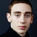 Théodore Pellerin als Young Antoine