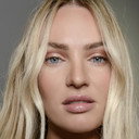 Candice Swanepoel als Self
