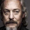 Peter Whittaker als Lloyd