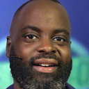 Issa Doumbia als Albert de Paris