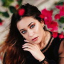 Giulia Bellu als Greta