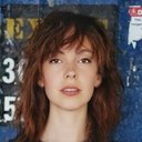 Brittany Allen als Molly