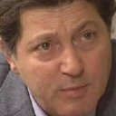 Roland Bertin als Raymond