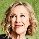 Catherine O'Hara als Aunt Ann