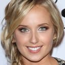 Megan Park als Susanna Truit