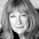 Geraldine McNulty als Mrs. Raven