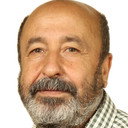 Şahabettin Dağ als Waiter in Mardin