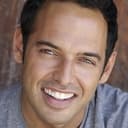 Shaun Majumder als Saikat Patel