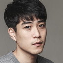 Hwanju Choi als Sang-baek