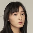 Cecilia Choi als Mu-Hua