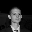 Griffin Hayes als Tommy / Fig