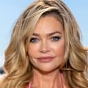 Denise Richards als Paige Prescott