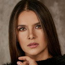 Adriana Silva als Nora Villegas (Adulta)