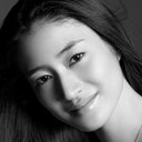 小雪 als Harue Karasawa