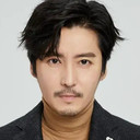 王龙正 als Teng Jing