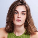 Judith Fernández als Elena