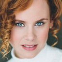 Annie Briggs als Lola "Perr" Perry
